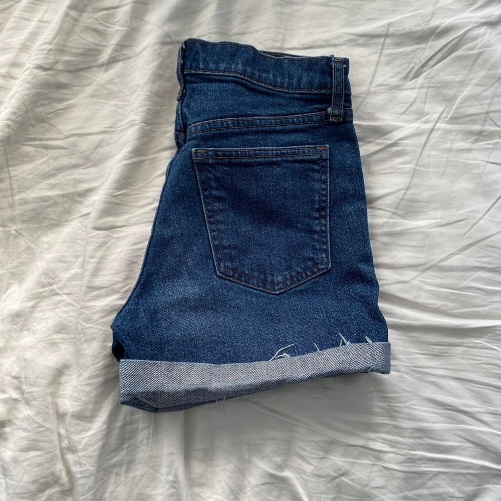 Vintage GAP mid rise shorts (+ BOGO Sale!)